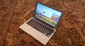 Good
													MacBook Air 2011 - 11" - Silver, 64 GB, 2 GB, photo 1 of 13