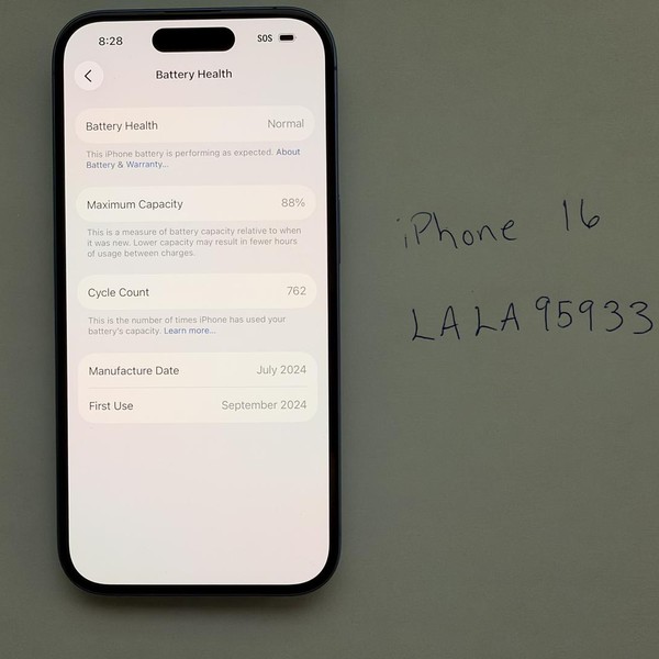 Apple iPhone 16 - Unlocked, 128 GB, Ultramarine, A3081