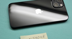 Mint
													Apple iPhone 13 - Unlocked, Midnight, 128 GB, A2482, photo 2 of 9