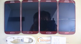 Good
													Samsung Galaxy S4 - AT&T, Red, 16 GB, SGH-I337, photo 3 of 4