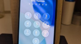 Good
													Apple iPhone 15 - AT&T, Black, 128 GB, A2846, photo 3 of 4