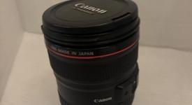 Good
													Canon EF 24-105mm f/4 L IS USM, photo 1 of 6