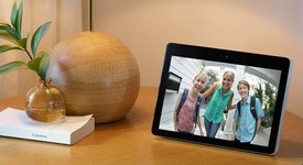 New
													Amazon Echo Show 2nd Gen 10.1" - Charcoal, photo 6 of 6
