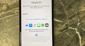 Good
													Apple iPhone 7 - AT&T, Black, 32 GB, A1778, photo 4 of 12