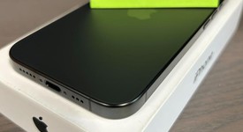 Mint
													Apple iPhone 15 Pro - Unlocked, Black, 256 GB, A2848, photo 5 of 11