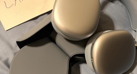 Used
													Apple AirPods Max USB-C - Blue, photo 4 of 6