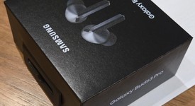 New
													Samsung Galaxy Buds3 Pro - Silver, photo 3 of 3