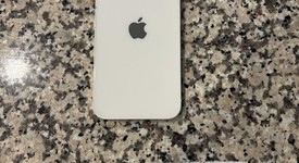 Good
													Apple iPhone 13 - AT&T, Starlight, 128 GB, A2482, photo 4 of 6