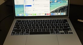 Good
													MacBook Air 2025 (M4) - 13" - Apple M4, Sky Blue, 512 GB, 24 GB, photo 5 of 6