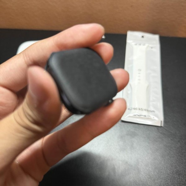 Apple Watch Series 10 42mm - Black, A2997 - GPS, Aluminum