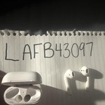 Used Apple AirPods (2nd Gen) - Lightning Case