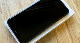 Fair
													Apple iPhone Xr - Unlocked, Black, 64 GB, A1984, photo 3 of 9