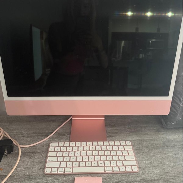 iMac 2021 24 inch - 256 GB, Pink, 8 GB, Apple M1