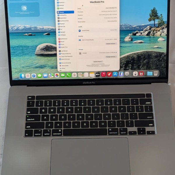 MacBook Pro 2019 - 16 inch - 512 GB, Gray, 16 GB, Intel Core i7