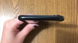 Mint
													Apple iPhone Xr - Unlocked, Black, 64 GB, A1984, photo 2 of 12