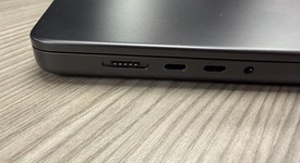 Good
													MacBook Pro Late 2023 (M3) - 16" - Apple M3 Pro 12-core, Black, 512 GB, 36 GB, 18-core GPU, photo 4 of 11