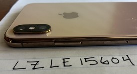 Mint
													Apple iPhone Xs - Unlocked, Gold, 256 GB, A1920, photo 4 of 9