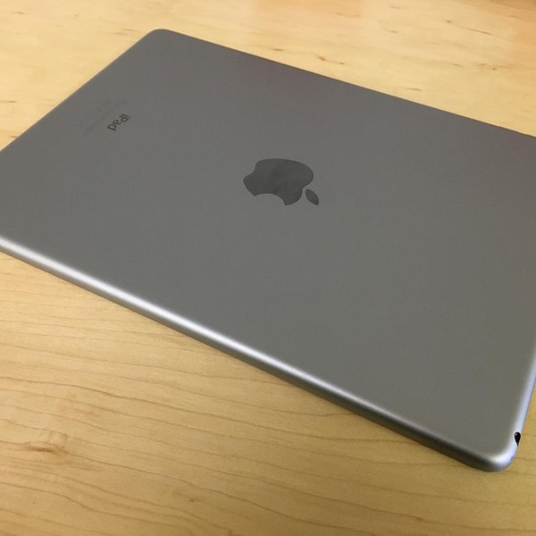 Apple iPad Air 2 - Wi-Fi, 16 GB, Gray