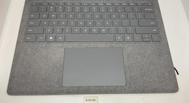 Good
													Microsoft Surface Laptop 5 - I5, Platinum, 256 GB, 8 GB, 13.5", photo 3 of 11