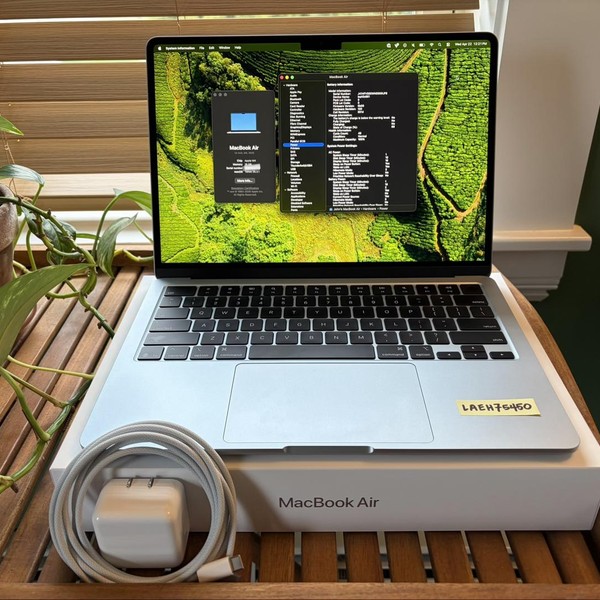 MacBook Air 2025 (M4) - 13 inch - 256 GB, Sky Blue, 16 GB, Apple M4