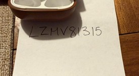 Used
													Apple AirPods 2nd Gen - Lightning Case, photo 1 of 10