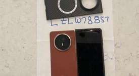 Good
													Honor Magic V3 - Unlocked Non-US, Brown, 512 GB, 12 GB, photo 2 of 7