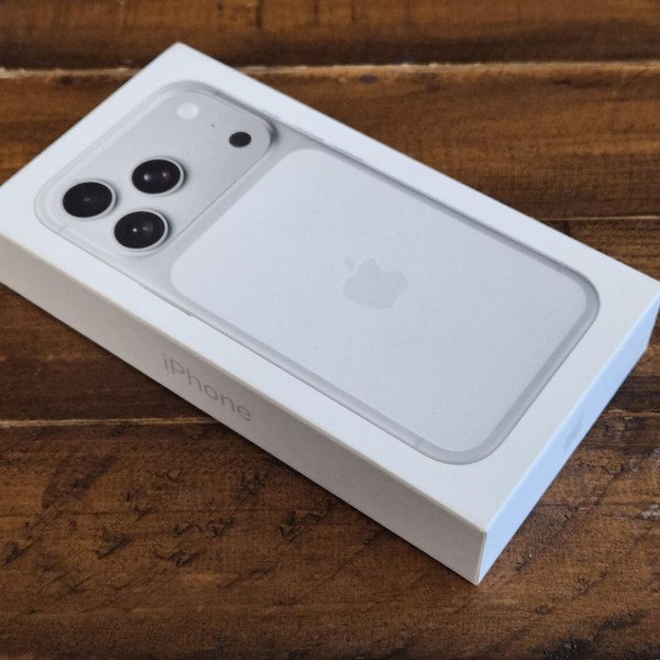 Apple iPhone 17 Pro - Unlocked, 256 GB, Silver, A3256