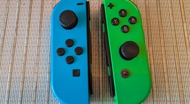 Good
													Nintendo Switch - Red & Blue, 32 GB, photo 3 of 6