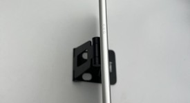 Good
													Apple iPad 9th Gen - Unlocked, Silver, 64 GB, A2603, photo 3 of 6