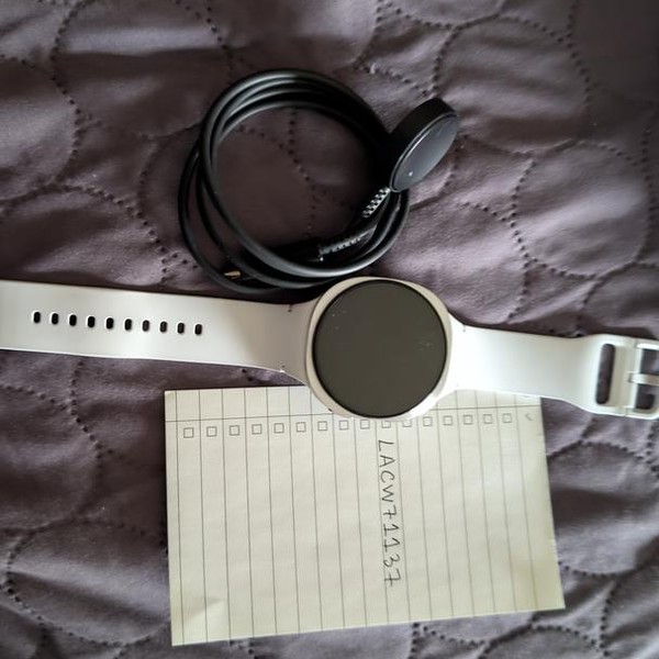 Samsung Galaxy Watch8 - Wi-Fi, Silver, SM-L330, 44mm