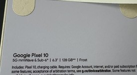 New
													Google Pixel 10 - Unlocked, Frost, 128 GB, GLBW0, photo 3 of 3
