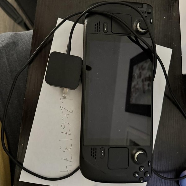 Steam Deck - 64 GB, Black, 16 GB, AMD