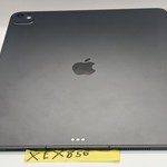 Good Apple iPad Pro 13 inch (M5) 2025 - Unlocked, 256 GB, Space Black, Apple M5 9-Core, A3361, Standard Glass