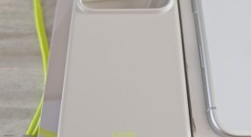 Mint
													Apple iPhone 17 Pro - Unlocked, Silver, 256 GB, A3256, photo 5 of 8