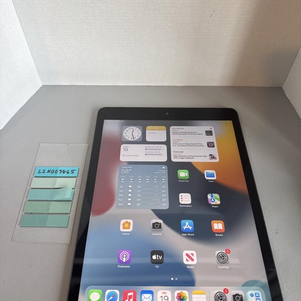 Apple iPad 9th Gen - Unlocked, 64 GB, Gray, A2603