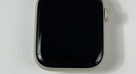 Mint
													Apple Watch SE 2nd Gen 44mm - Unlocked, Starlight, A2727 - Cellular, Aluminum, photo 3 of 8