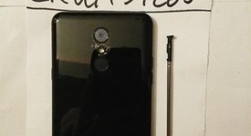 Mint
													LG Stylo 4 - Boost, Black, 32 GB, 2 GB, Q710AL, photo 2 of 8