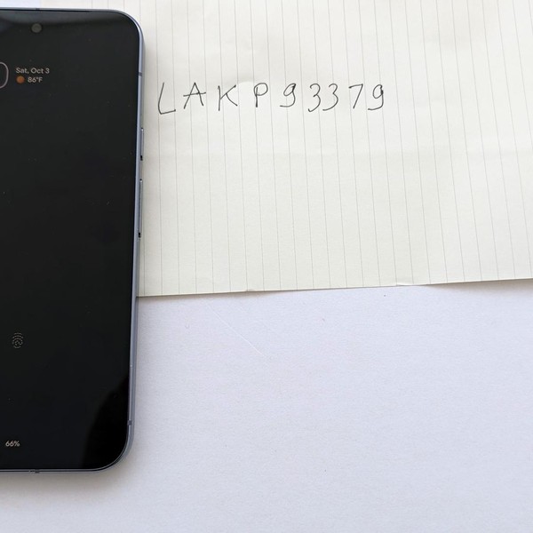 Google Pixel 10 Pro XL - Unlocked, 256 GB, Moonstone, GUL82