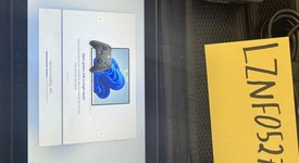 Good
													Asus ROG Ally X - Z1 Extreme, Black, 1 TB, 24 GB, photo 1 of 9