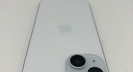 Good
													Apple iPhone 15 - Xfinity, Blue, 128 GB, A2846, photo 5 of 8