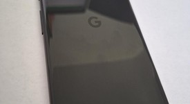 Mint
													Google Pixel 7a - Unlocked, Charcoal, 128 GB, 8 GB, GWKK3, photo 3 of 8