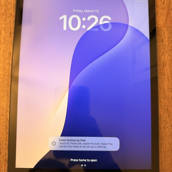 Apple iPad 8th Gen - Wi-Fi, 32 GB, Gray, A2270