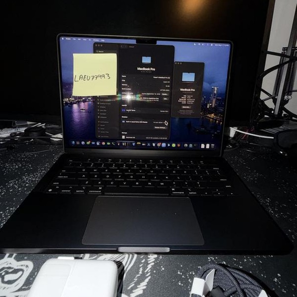 MacBook Pro 2024 - 14 inch - 512 GB, Space Black, 16 GB, Apple M4