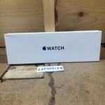 New Apple Watch SE (3rd Gen) 40mm - Unlocked, Midnight, A3326 - Cellular