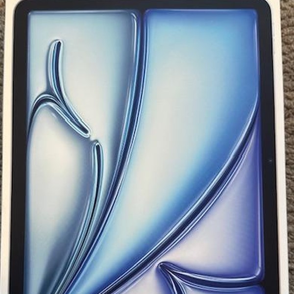 Apple iPad Air 11 inch (M3) 2025 - Wi-Fi, 128 GB, Blue, A3266