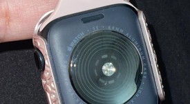 Good
													Apple Watch SE 2nd Gen 44mm - Midnight, A2723 - GPS, Aluminum, photo 5 of 6