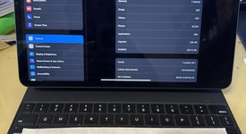 Mint
													Apple iPad Pro 12.9" 6th Gen 2022 - Unlocked, Gray, 256 GB, photo 1 of 11