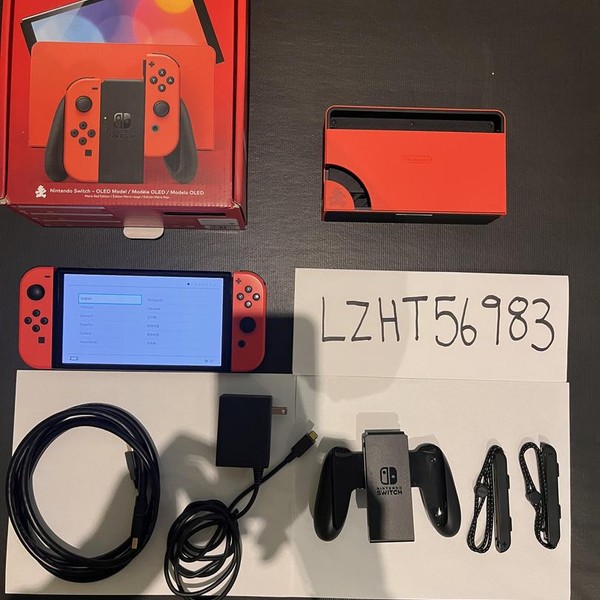 Nintendo Switch - OLED - 64 GB, Red, Mario Red Edition