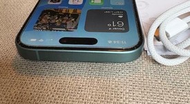 Mint
													Apple iPhone 16 - Verizon, Teal, 128 GB, A3081, photo 3 of 6