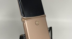 Good
													Motorola Razr 2 5G - AT&T, Gold, 256 GB, 8 GB, photo 5 of 7